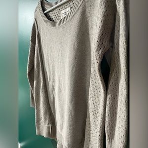 American Eagle Greige Sweater